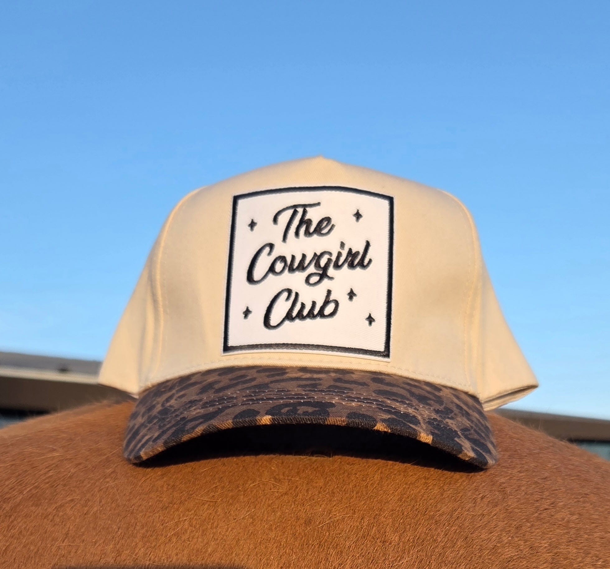 Caps
